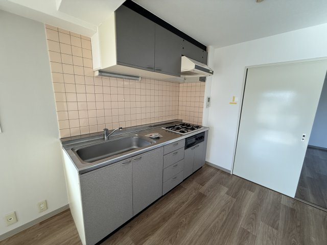 エランドール江坂のキッチン