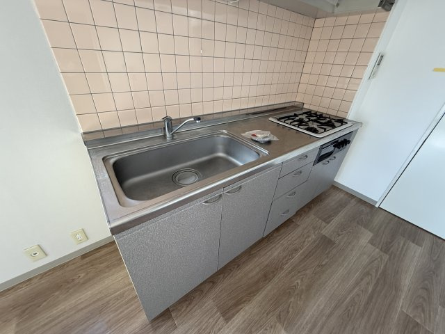 エランドール江坂のキッチン