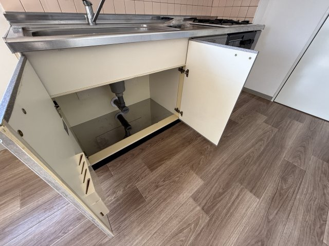 エランドール江坂の収納