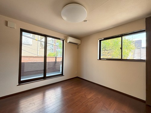 【居間・リビング】