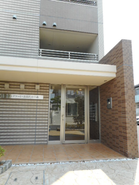 ハミングコートおおたかの森のエントランス|エントランス