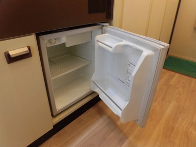 【その他】 | レグノグリーン淡路 | ミニ冷蔵庫付いています