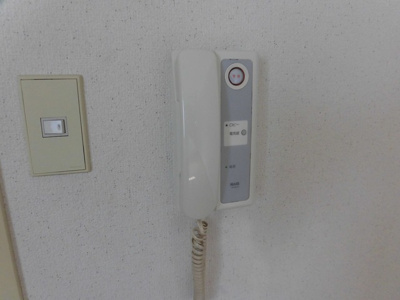 【セキュリティ】 | レグノグリーン淡路 | 来客時に便利、インターホンです