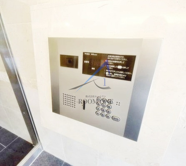 ライジングプレイス綾瀬三番館のセキュリティ|オートロックです。