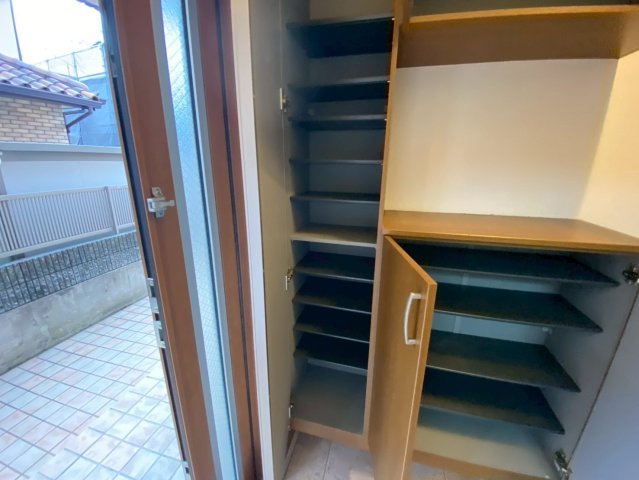 森北町４丁目戸建の収納