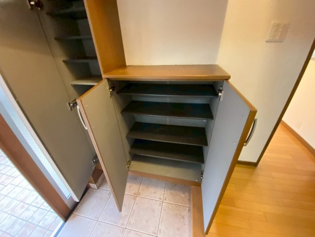 森北町４丁目戸建の収納