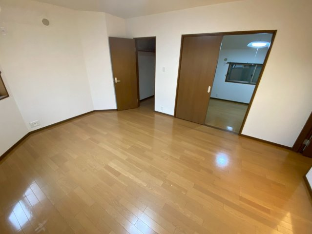 森北町４丁目戸建の居間・リビング