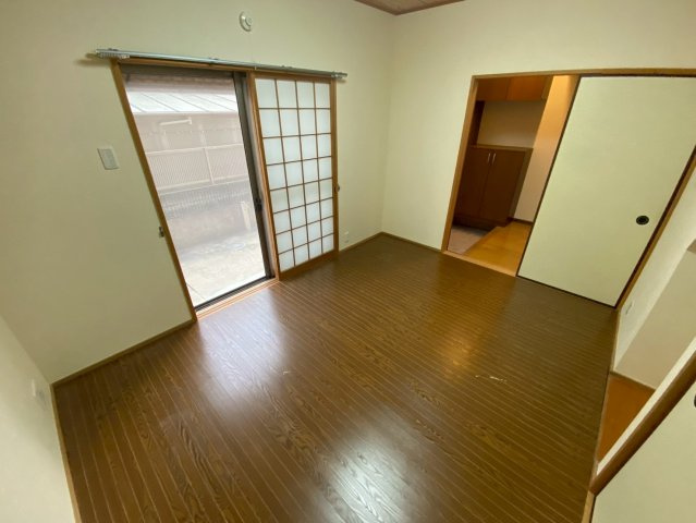 森北町４丁目戸建の居間・リビング