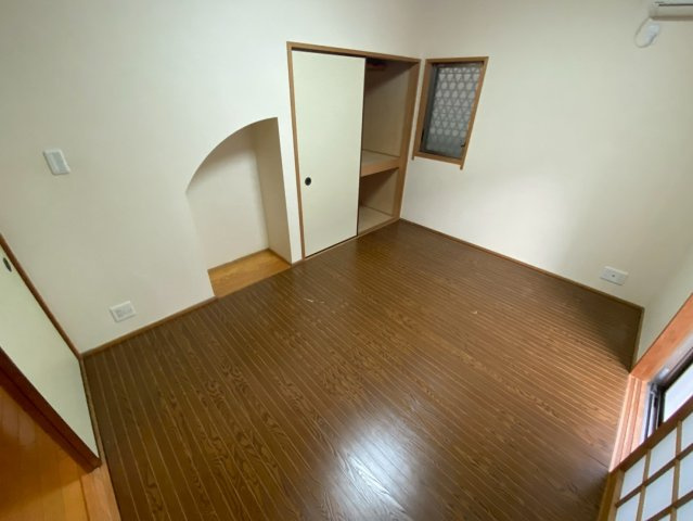 森北町４丁目戸建の居間・リビング