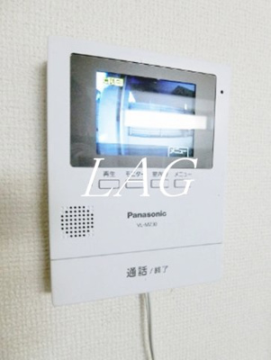 【セキュリティ】 | エトワールエルデ | モニター付きインターホンです。