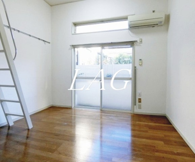 【居間・リビング】 | エトワールエルデ | 洋室のお部屋です。