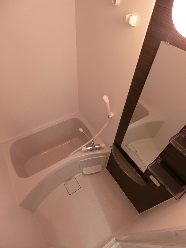 リブリ・ソレイユ南流山の浴室