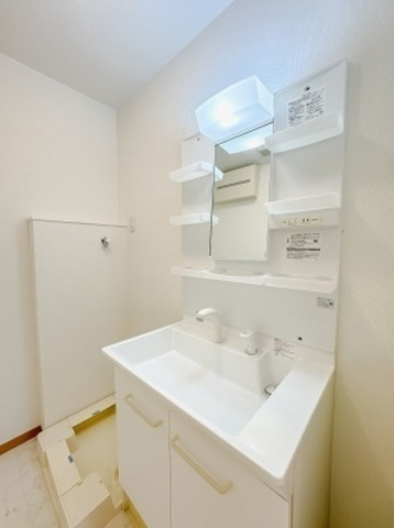 Villa Forestaの独立洗面台