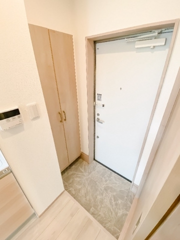 メグリオ南流山の玄関