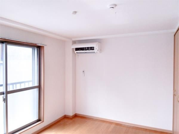 菊坂ハイムの洋室