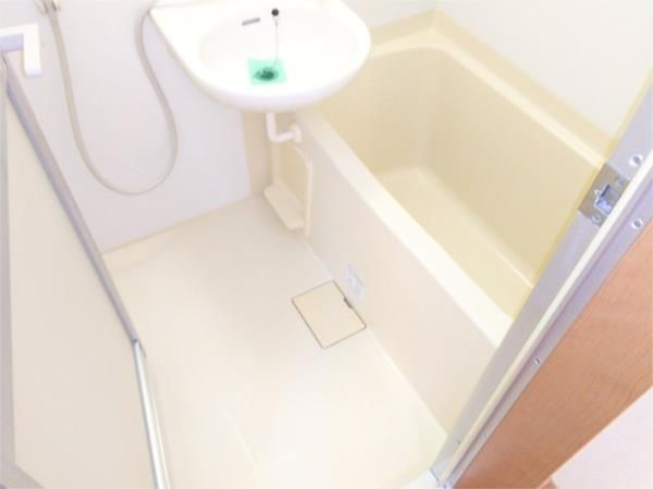 菊坂ハイムの浴室