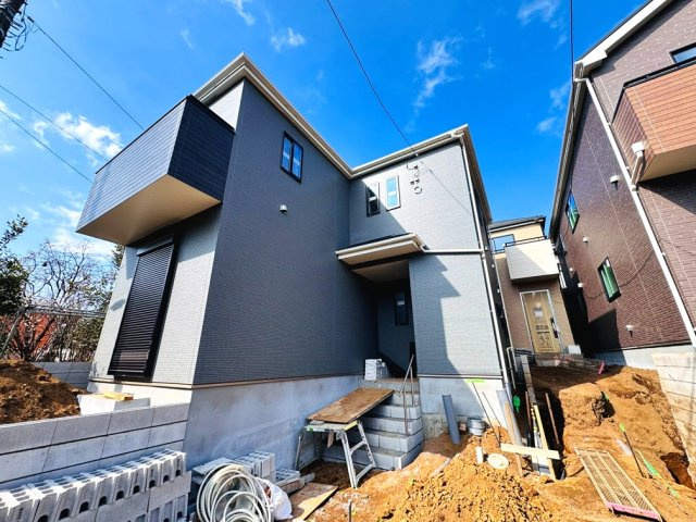 【前面道路含む現地写真】 | 和光市白子3丁目　新築分譲住宅　全3棟（成増店） | スーパー等、買物施設も近く生活便利な立地