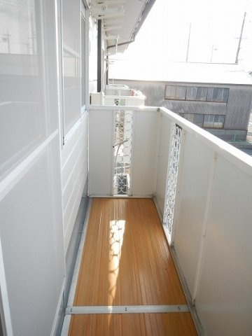 ヴェルディＡのバルコニー|お洗濯にも便利なバルコニー付き