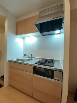 アビタシオンⅠのキッチン|★２口ガスシステムキッチン・都市ガス仕様です。★