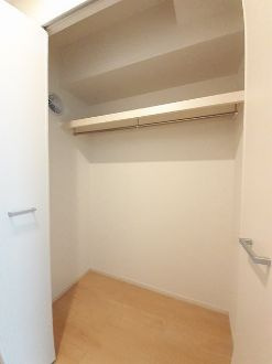 アビタシオンⅠの収納|★収納クローゼットタイプです。★