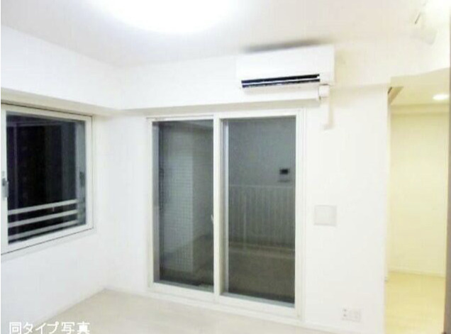 コンフォリア笹塚の居間・リビング