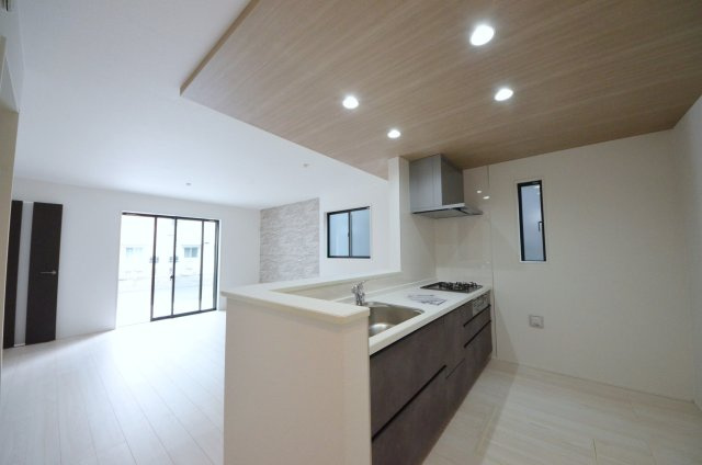 五日市中央三丁目