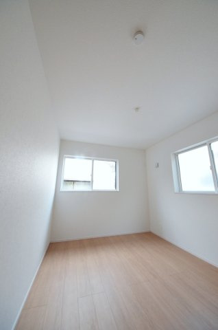 長束六丁目の洋室|全居室収納スペース有、お部屋が広く綺麗に使えます