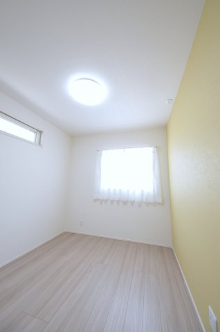 矢野西四丁目の洋室|全居室収納スペース有、お部屋が広く綺麗に使えます