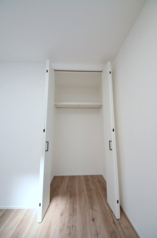 戸坂山根二丁目の収納|全居室収納スペース有、お部屋が広く綺麗に使えます