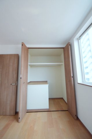 東原三丁目の洋室|全居室収納スペース有、お部屋が広く綺麗に使えます