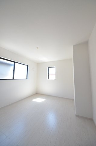 前空三丁目の洋室|全居室収納スペース有、お部屋が広く綺麗に使えます