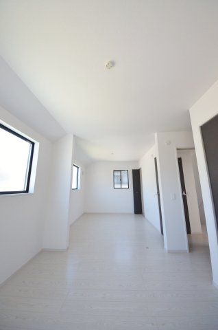 前空三丁目の洋室|全居室収納スペース有、お部屋が広く綺麗に使えます