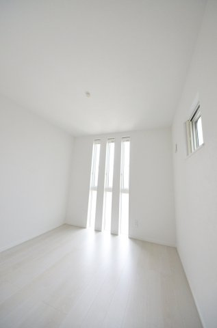 庚午南二丁目の洋室|全居室収納スペース有、お部屋が広く綺麗に使えます