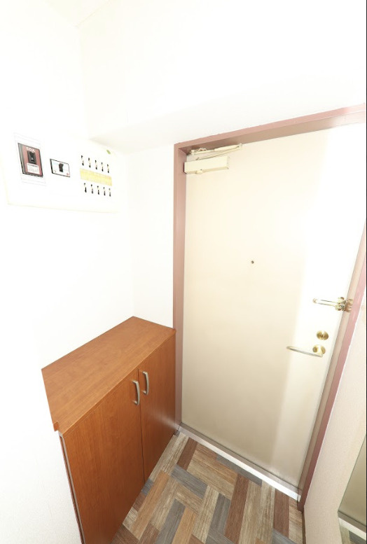 サムソンコートの玄関