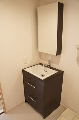 リブリ・ブルーメの独立洗面台