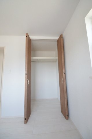 青崎二丁目の収納|全居室収納スペース有、お部屋が広く綺麗に使えます