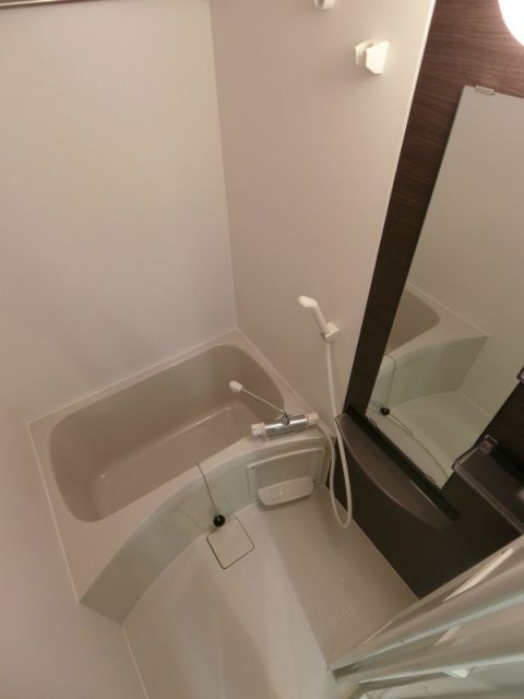 リブリ・柏Ⅱ の浴室