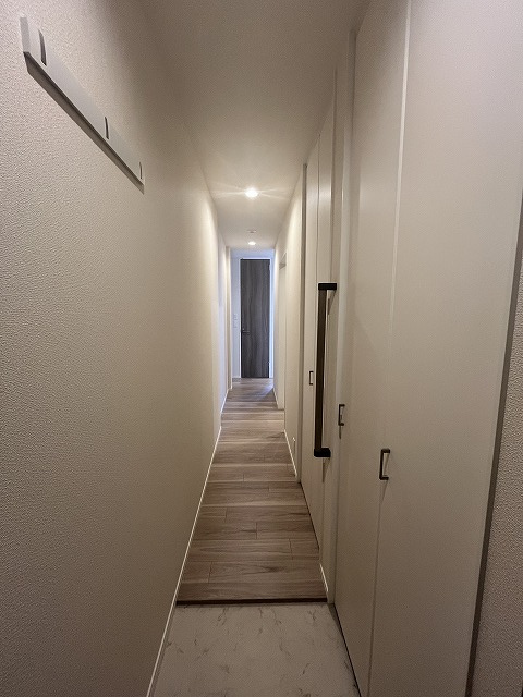 TRISQUARE北糀谷の玄関
