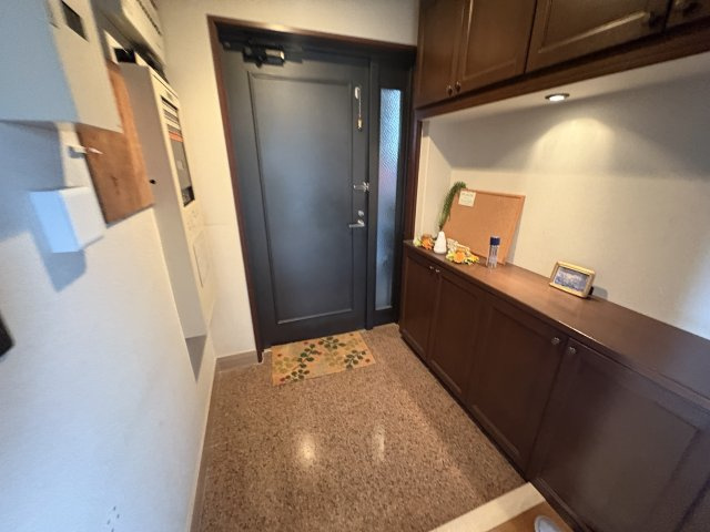 コーラルウェイⅡの玄関