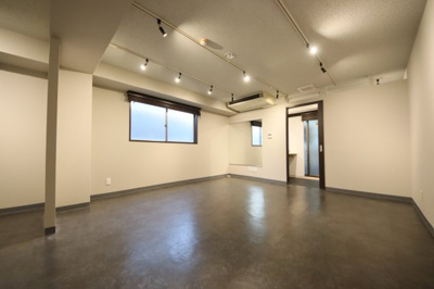 【内装】 | シェンビル