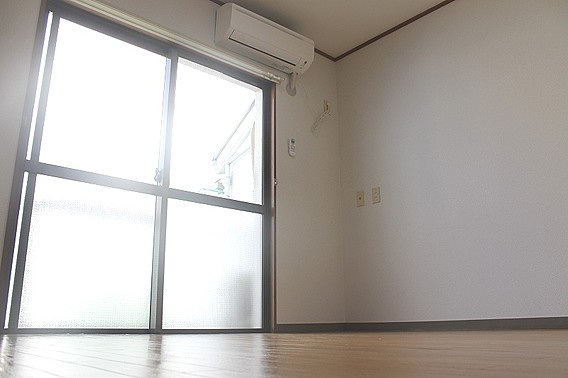 カーサパラマウントの居間・リビング