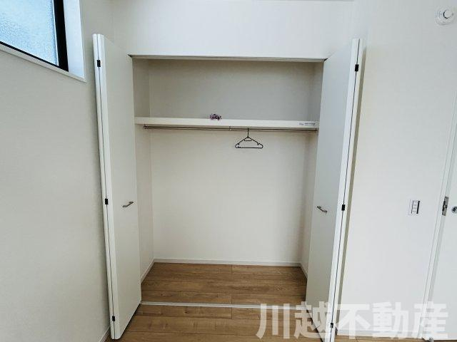 閑静な住宅地、徒歩15分以内に小中学校の収納|未公開物件取り扱い中