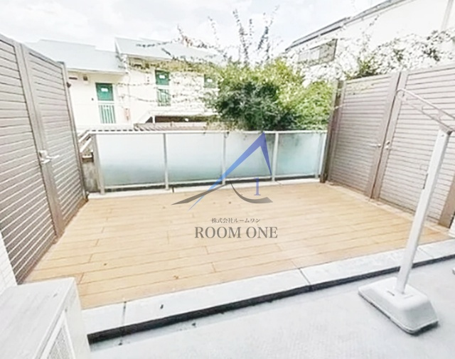 ザ・パークハウス三軒茶屋のバルコニー|テラスです。