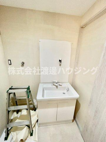 ワコーレヴィータ江坂WESTの洗面所