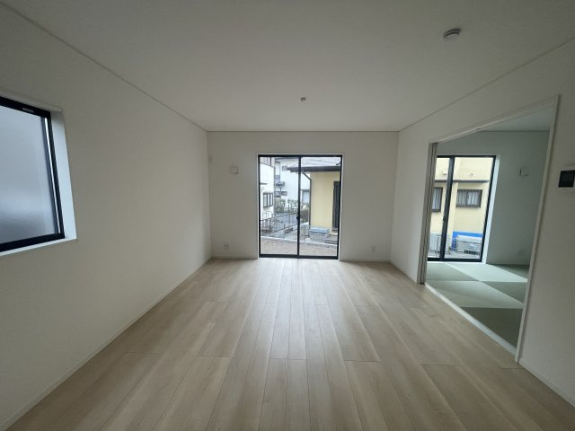 クレイドルガーデン宇都宮市中岡本町第10　新築一戸建て