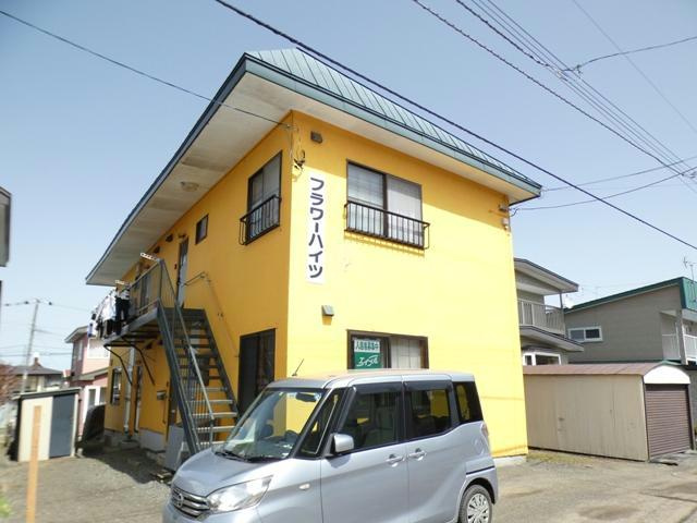 フラワーハイツ（緑ヶ岡）の外観