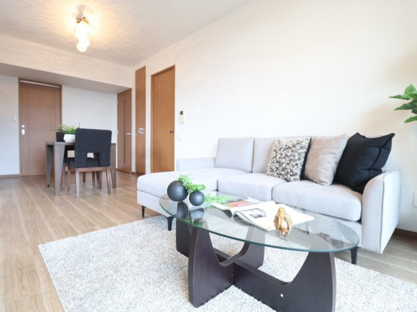 【展望】 | 【物件からの眺望】21Fからの眺望！周りに高い建物が少なく、広く大阪の景色をお楽しみいただけます☆