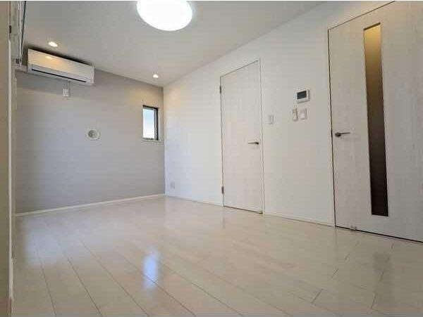 ハーモニーテラス波寄町Ⅱの居間・リビング