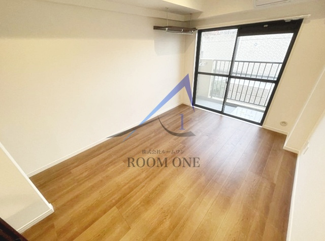 ライオンズマンション太子堂第２の居間・リビング|洋室のお部屋です。