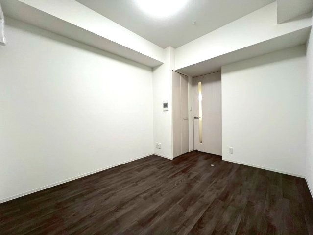 プレサンス太閤通駅前デュプル　名古屋市賃貸　仲介手数料無料の居間・リビング